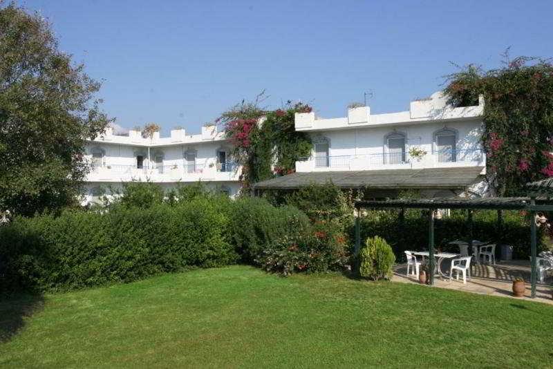 Gorgona Hotel Amoudara Lasithiou Exteriör bild