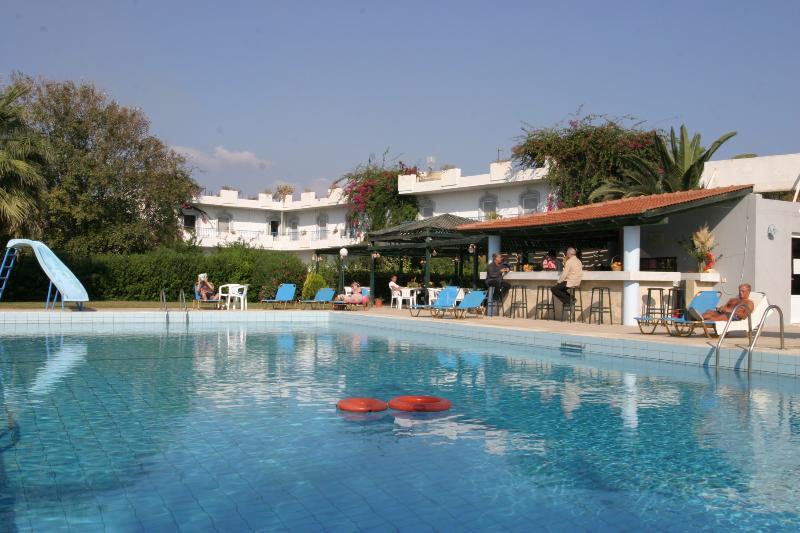 Gorgona Hotel Amoudara Lasithiou Exteriör bild